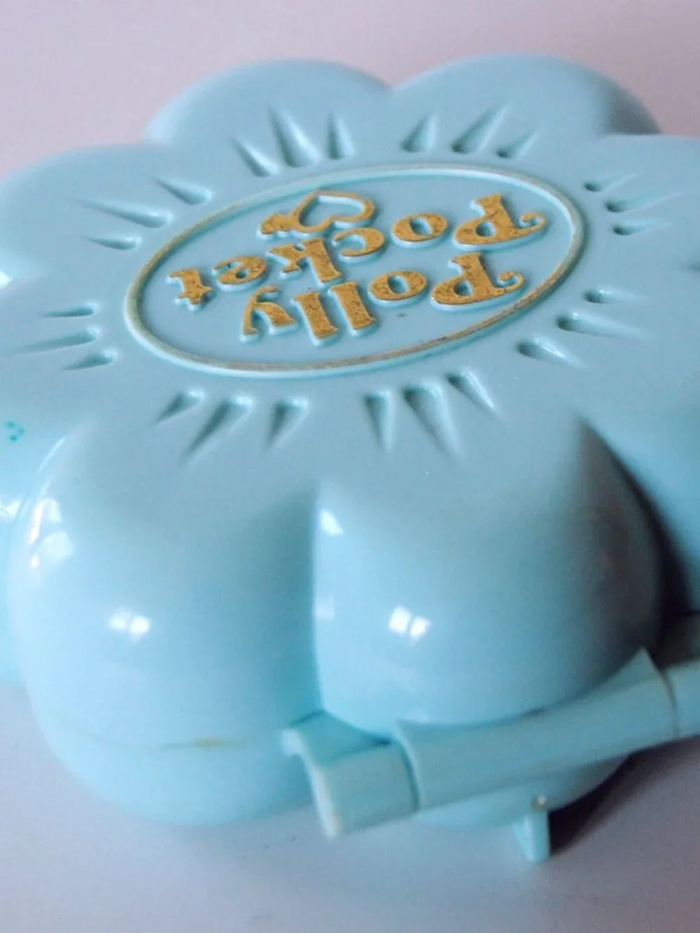 Polly Pocket 1990 Midge’s Flower Shop Compact Bluebird  2 Dolls Vintage